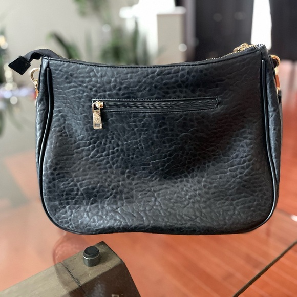 Louenhide Remi Shoulder bag in BLACK - Picture 3 of 12